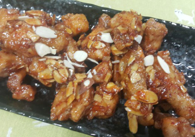 매콤갈릭치킨