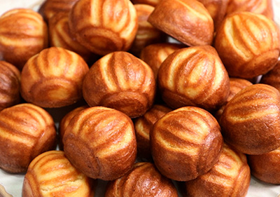 버터떡 (Butter Mochi)